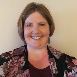 Meet your Posher, Carrie